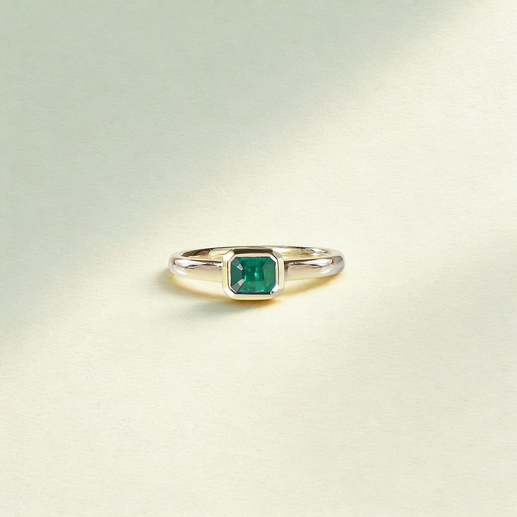 Her (Emerald) Ring